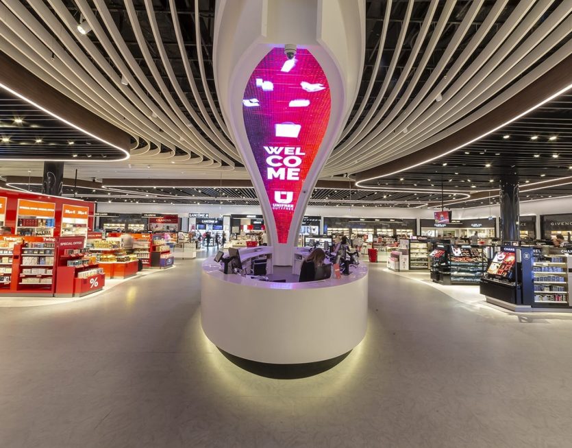 8576237877_Istanbul-Havalimani-DutyFree