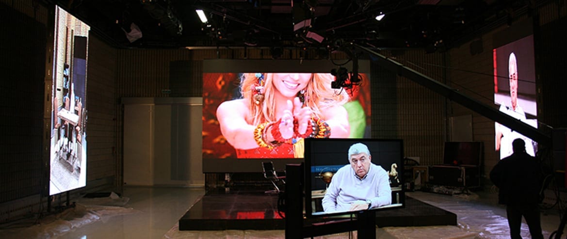 8717187972_ref-tv8-led-02-1