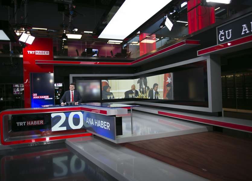 9874882464_trt-haberin-yeni-studyosu-37