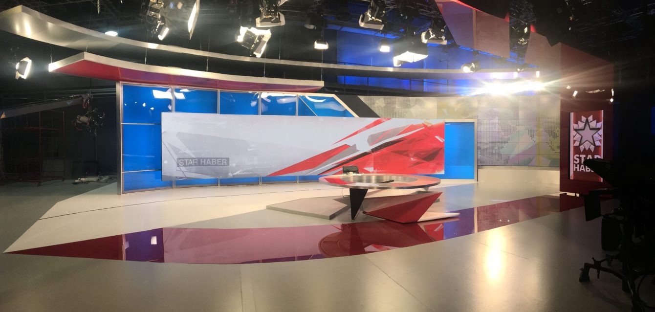Star-TV-Studyolari-Led-Ekran-Videowall-1
